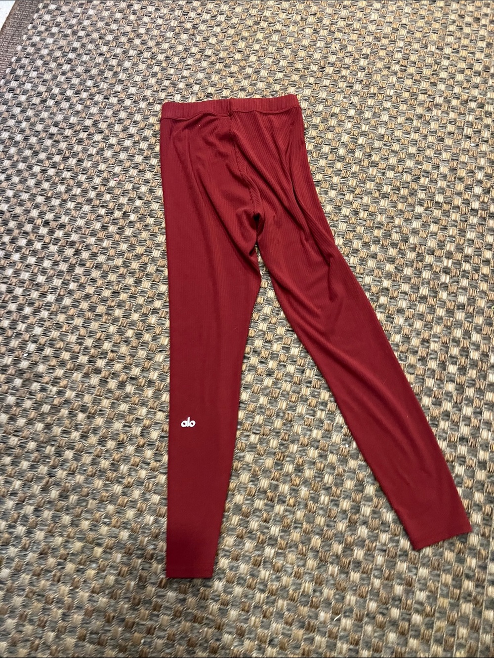ALO Yoga ladies Maroon Ribbed Active Leggings